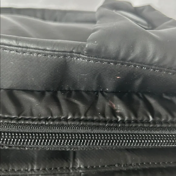 Caraa Sporty Black Puffy Nylon Detachable Strap Double Handle Tote Purse Bag 🌺🌺 - Picture 7 of 9